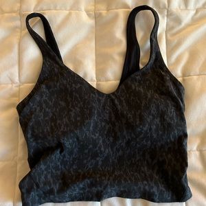 Lulu align tank size 2